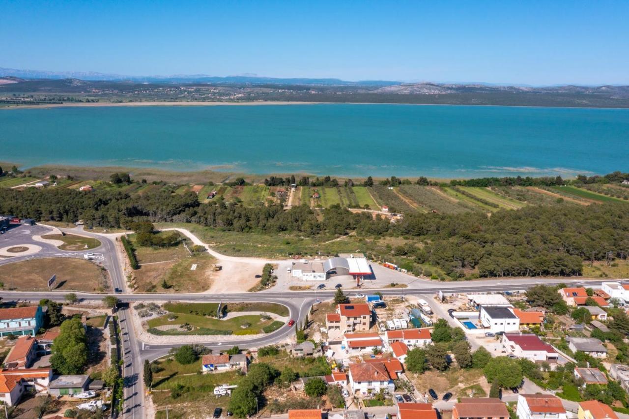 Villa stric Toni Pakoštane Esterno foto