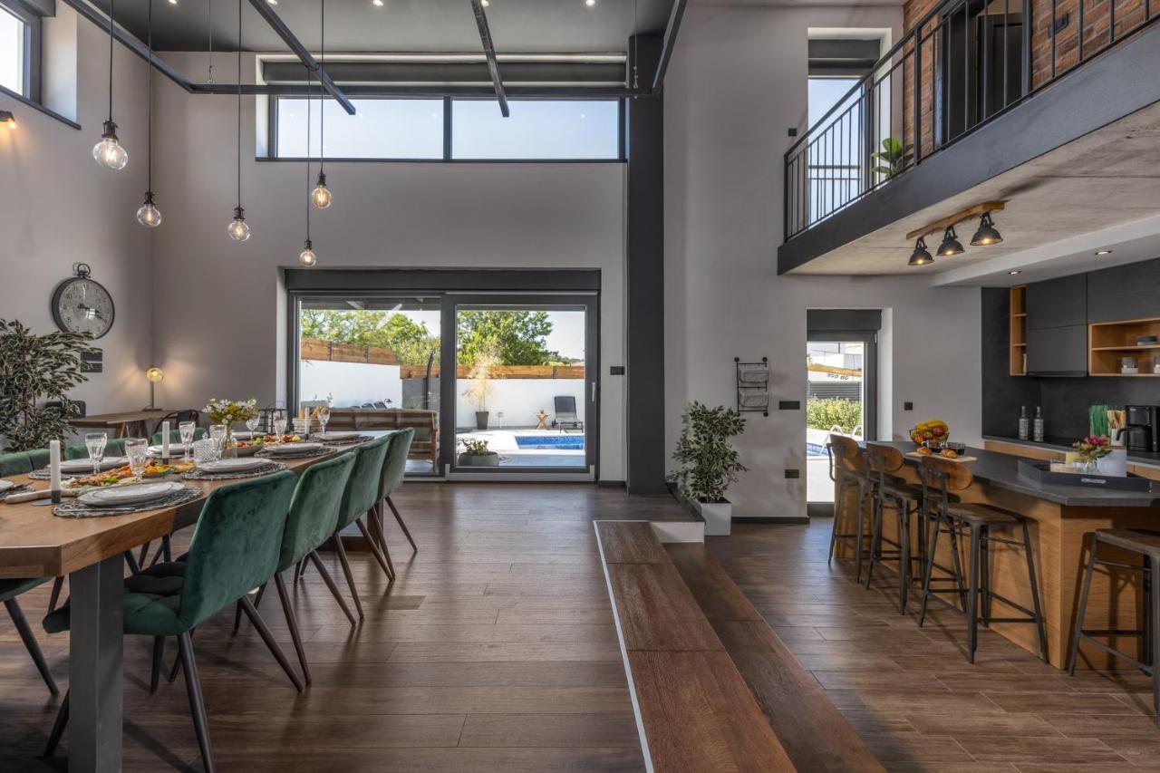Villa stric Toni Pakoštane Esterno foto